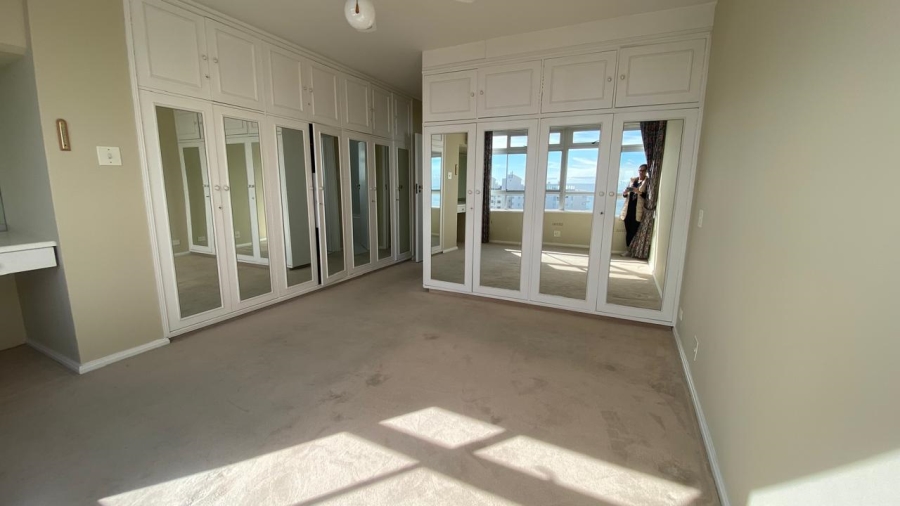 To Let 3 Bedroom Property for Rent in Bantry Bay Western Cape